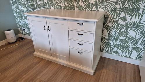 Commode / Buffetkast Wit Klassiek 132x58 cm, Huis en Inrichting, Kasten | Buffetkasten, Gebruikt, Minder dan 100 cm, 100 tot 150 cm