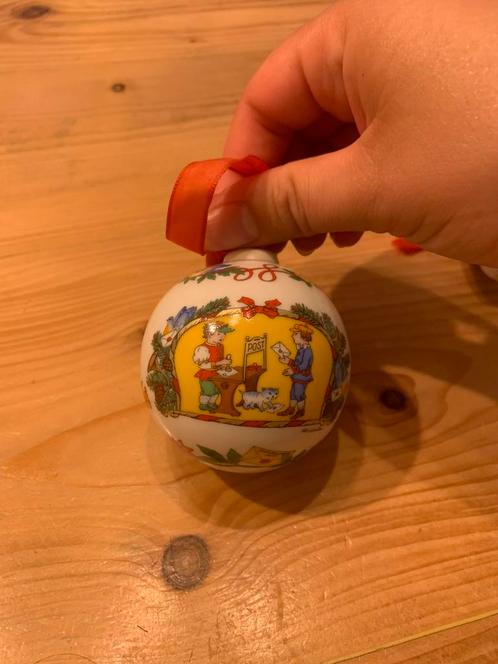 Hutschenreuther 2000 porseleinen kerstbal, Diversen, Kerst, Nieuw, Ophalen of Verzenden