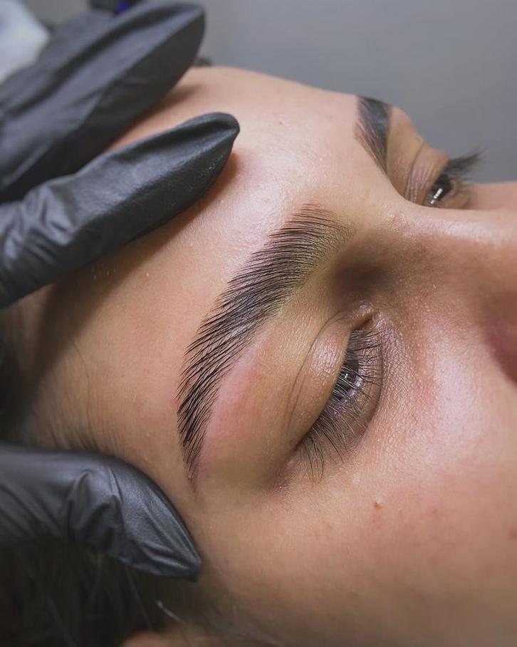 Brow Lamination - Rotterdam Zuid, Sieraden, Tassen en Uiterlijk, Uiterlijk | Cosmetica en Make-up, Zo goed als nieuw, Ogen, Ophalen
