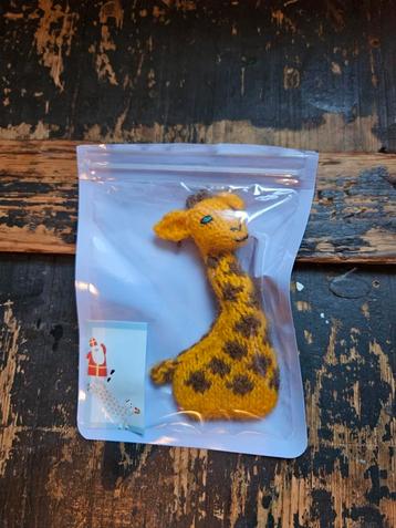 Giraf Vingerpoppetje - Leuk Cadeau! beschikbaar voor biedingen