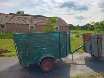 Knies veewagen-transportkar-aanhanger-wagen-hooiwagen beschikbaar voor biedingen