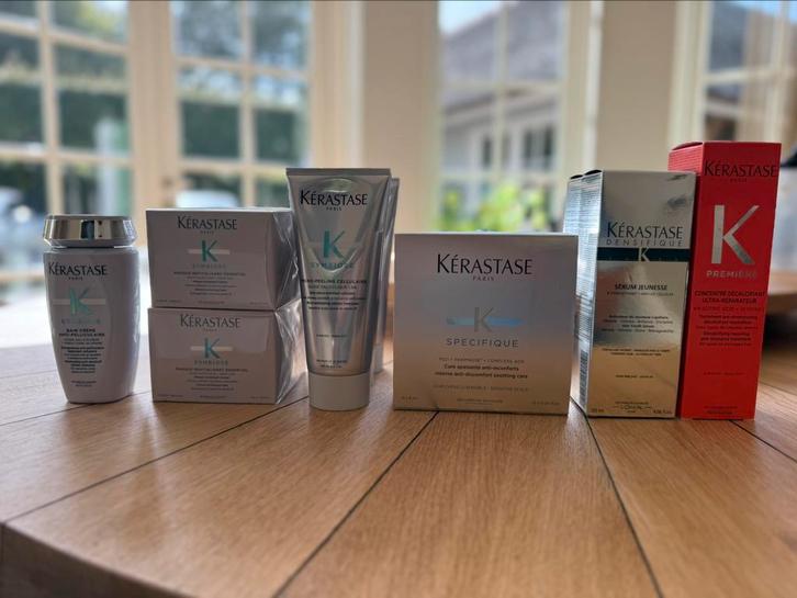 Pakket Kerastase producten, Sieraden, Tassen en Uiterlijk, Uiterlijk | Haarverzorging, Nieuw, Haarverzorger of -hersteller, Ophalen of Verzenden