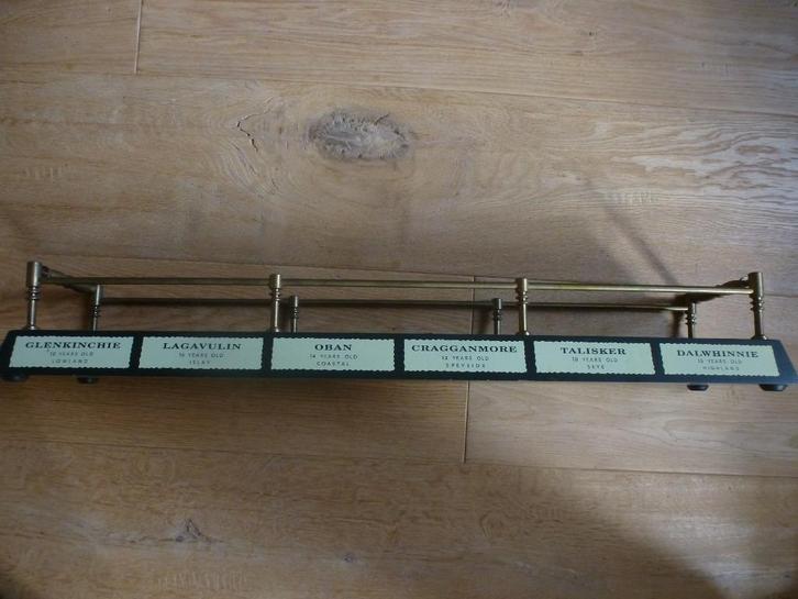 Mooi rek voor 6 flessen Malt whisky,s, Antiek en Kunst, Curiosa en Brocante, Verzenden
