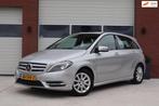 Mercedes-Benz B-klasse 180 Ambition - PDC - Trekhaak - Leder, Auto's, Mercedes-Benz, Voorwielaandrijving, Euro 5, Gebruikt, 4 cilinders