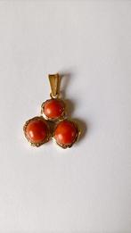 Oude gouden hanger met Bloedkoralen, 14 krt, Sieraden, Tassen en Uiterlijk, Antieke sieraden, Verzenden, Goud, Hanger, Met edelsteen