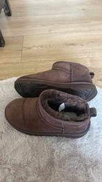 Bruine uggs, Kleding | Heren, Ophalen of Verzenden, Zo goed als nieuw, Bruin