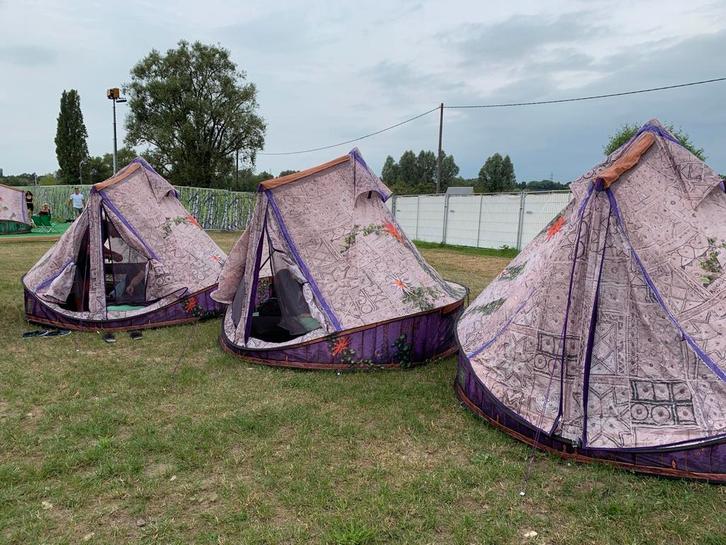 Tomorrowland Easy Tent 2019 - Festival Tent, Caravans en Kamperen, Tenten, tot en met 2, Zo goed als nieuw, Ophalen of Verzenden