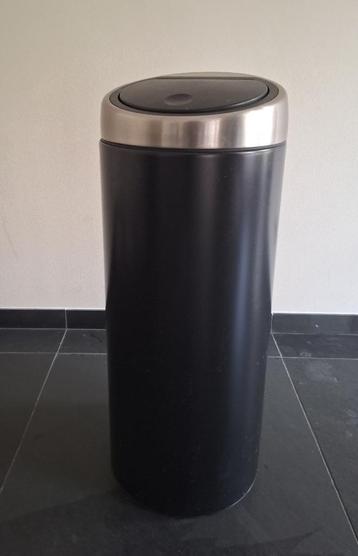 Brabantia Touch Bin 30 liter beschikbaar voor biedingen