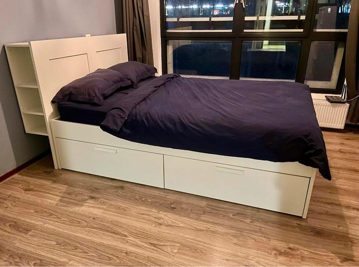 IKEA bedframe met lades 140x200, Huis en Inrichting, Slaapkamer | Bedden, Zo goed als nieuw, Tweepersoons, 140 cm, Hout, Wit, Ophalen