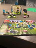 Lego Friends Stephanie's voetbaltraining 41330, Kinderen en Baby's, Speelgoed | Duplo en Lego, Complete set, Gebruikt, Ophalen of Verzenden
