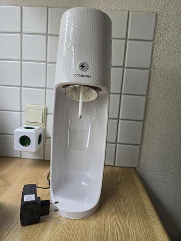 Sodastream Spirit One Touch wit elektrisch beschikbaar voor biedingen
