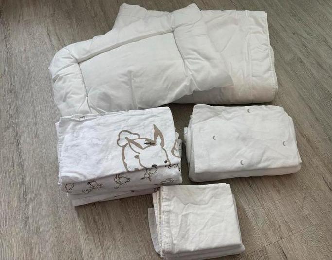 IKEA  Beddengoedset voor ledikant, Kinderen en Baby's, Kinderkamer | Beddengoed, Gebruikt, Deken of Dekbed, Wit, Jongetje of Meisje