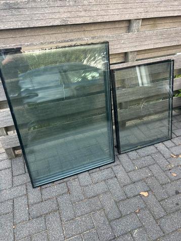 7 stuks dubbel glas beschikbaar voor biedingen