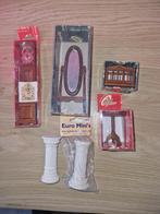 euro mini's spiegel pilaar tafel klok lektuurbak poppenhuis, Ophalen of Verzenden, Nieuw, Decoratie