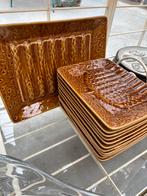 Gien aspergeservies. Serveerschaal met 11 borden, Antiek en Kunst, Ophalen