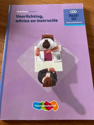 Theorieboek V&V Niveau 4 beschikbaar voor biedingen