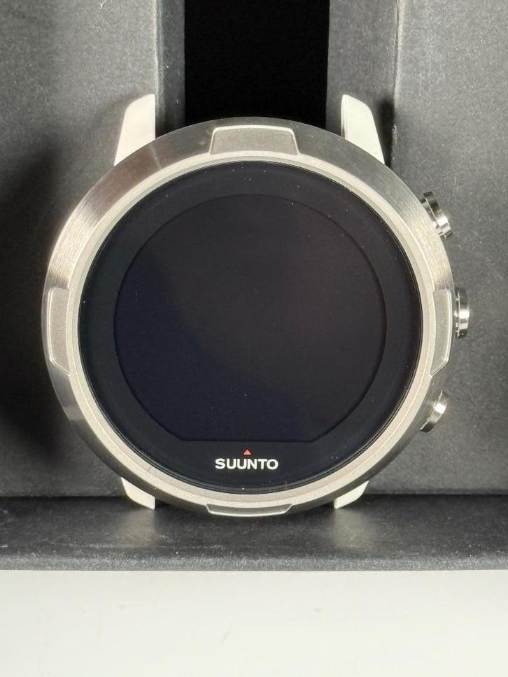 Suunto D5 Dive Computer Watch – White, Sieraden, Tassen en Uiterlijk, Smartwatches, Zo goed als nieuw, Android, Zwart, Afstand