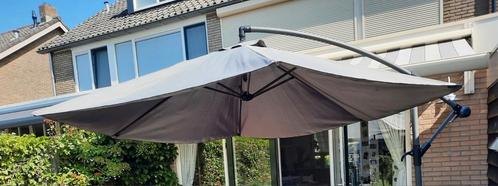Grote zweefparasol xxl, Tuin en Terras, Parasols, Zo goed als nieuw, Zweefparasol, Ophalen