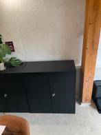 Zwarte archiefkast met plank, Huis en Inrichting, Kasten | Kledingkasten, Ophalen, Met plank(en), Gebruikt, 100 tot 150 cm