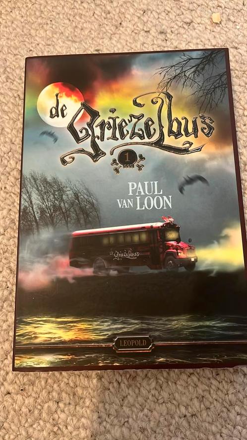 Paul van Loon - 1, Boeken, Kinderboeken | Jeugd | 10 tot 12 jaar, Zo goed als nieuw, Verzenden
