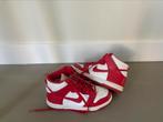 Nike dunk high rood maat 36, Ophalen, Zo goed als nieuw, Schoenen