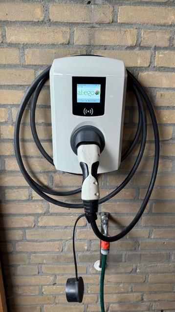Alfen Eve Single Pro-Line 3,7-22kW Laadpaal met 5m kabel beschikbaar voor biedingen