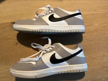 Nike Sb schoenen, maat 43 beschikbaar voor biedingen