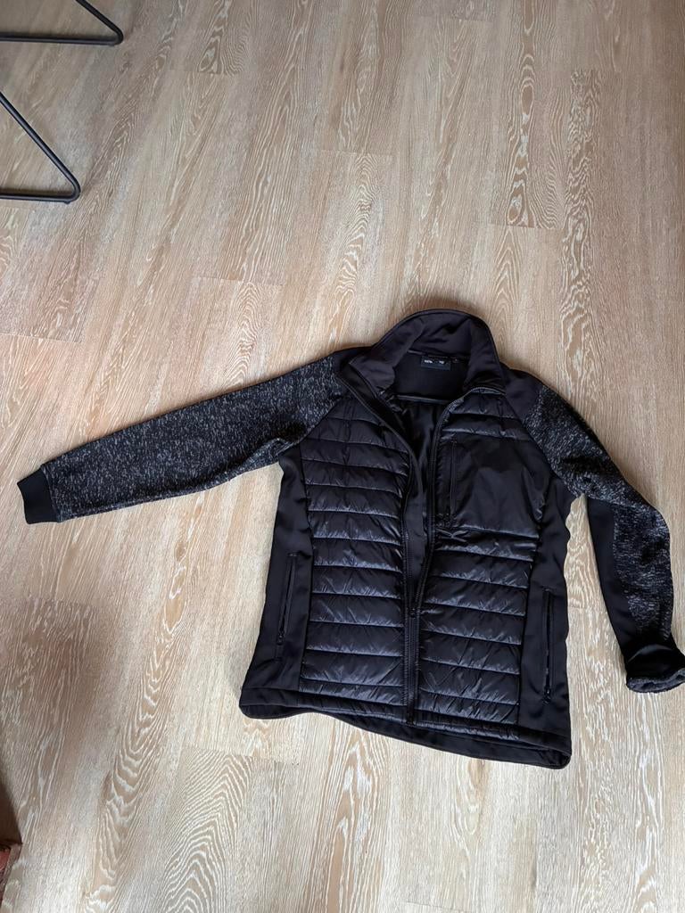 Jas.  New Nordic.   Maat L., Ophalen of Verzenden, Zo goed als nieuw, Maat 52/54 (L), Zwart