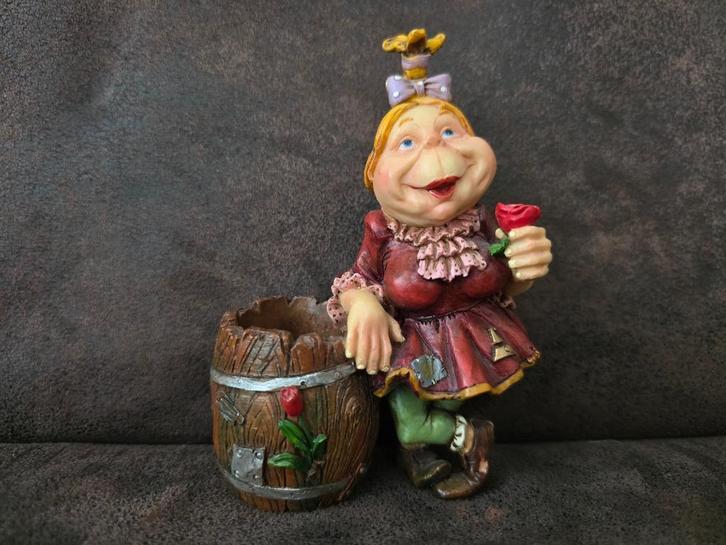 Efteling Laaf “Mini Lot” – Bloempot Laaf – Met paspoort!, Verzamelen, Beelden en Beeldjes, Zo goed als nieuw, Laaf, Ophalen of Verzenden