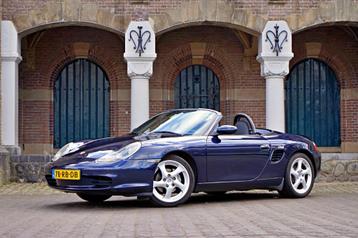 Porsche Boxster 2.7 2005 Blauw Handgeschakeld beschikbaar voor biedingen