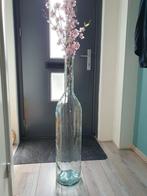 Glazen vaas  met zijden bloemen, 1 meter hoog, Huis en Inrichting, Glas, Zo goed als nieuw, Ophalen, 75 cm of meer
