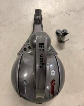 Stofzuiger Dyson DC37 onderdelen beschikbaar voor biedingen