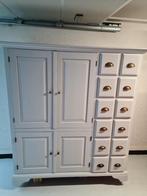 Grote antieke kast. Apothekerskast/ buffetkast / linnenkast, Ophalen, Gebruikt