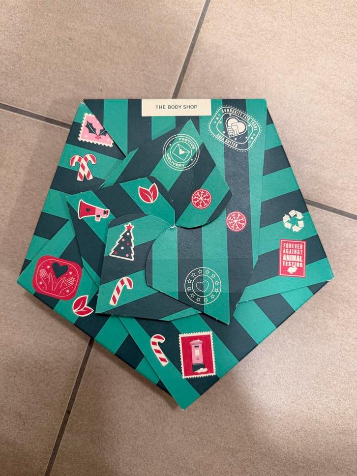 The Body Shop Geschenkset - Body Butters, Sieraden, Tassen en Uiterlijk, Uiterlijk | Lichaamsverzorging, Nieuw, Bodylotion, Crème of Olie