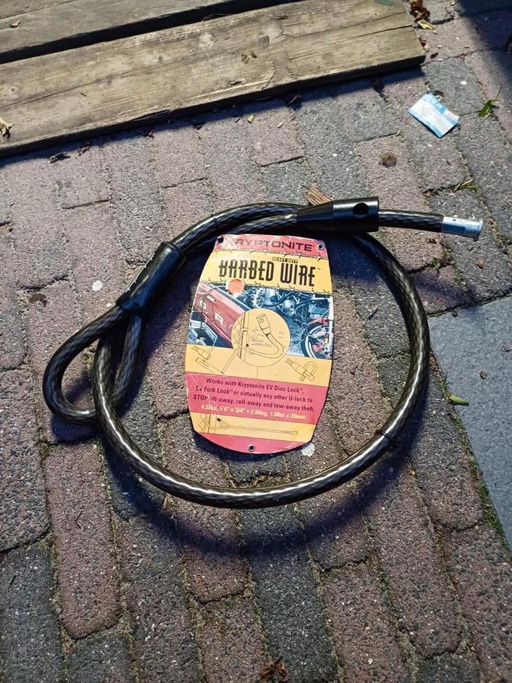 Heavy Duty Staalkabel/Slot voor motorfiets of scooter, Fietsen en Brommers, Brommeronderdelen | Scooters, Nieuw, Overige typen
