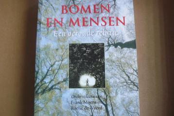 BOMEN / Bomen en mensen / een oeroude relatie / boomsoorten beschikbaar voor biedingen