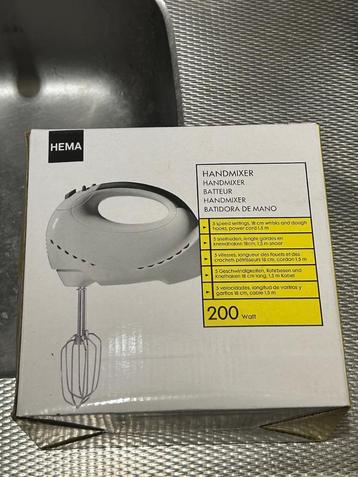 Hema Handmixer 200 watts beschikbaar voor biedingen