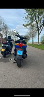 Piaggio fly, Fietsen en Brommers, Scooters | Piaggio, Ophalen of Verzenden, Zo goed als nieuw, Fly