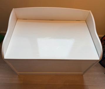 Witte Speelgoedkist / Opbergkist beschikbaar voor biedingen