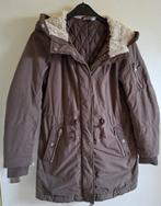 Bruine Jas met Capuchon Maat 38., Kleding | Dames, Jassen | Winter, Ophalen of Verzenden, Zo goed als nieuw, Maat 38/40 (M), Bruin