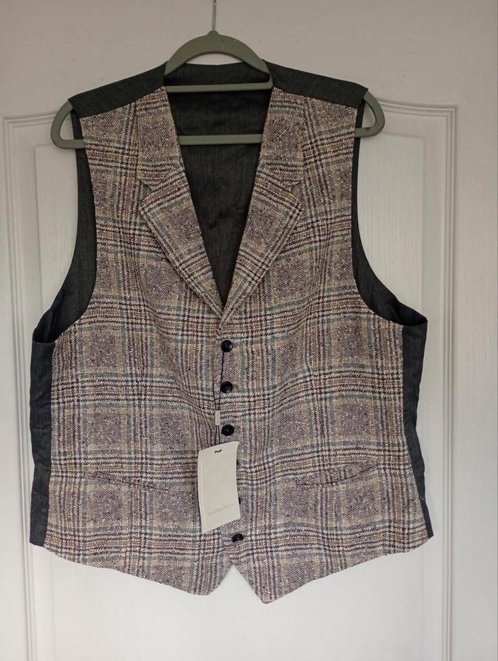 nieuw met kaartjes Suitsupply capetown gilet, Kleding | Heren, Kostuums en Colberts, Nieuw, Maat 52/54 (L), Ophalen of Verzenden