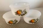Arcopal kleine witte schaaltjes met fruitmotief melkglas