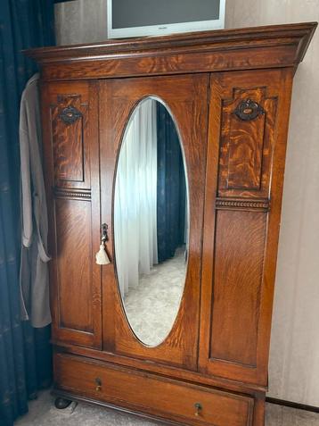 Antieke Kast - 125x201cm - Zwaar! (Lift aanwezig) beschikbaar voor biedingen