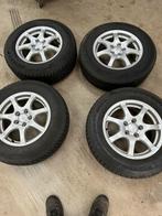 Toyota winterset, Auto-onderdelen, Banden en Velgen, Ophalen of Verzenden, Nieuw, Winterbanden, Band(en)