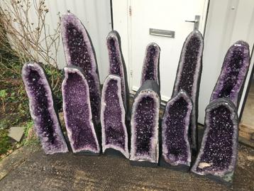 Amethist geodes , Geodes in diversen maten en prijzen beschikbaar voor biedingen
