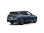 BMW iX xDrive60 | M Sportpakket | Comfort Pack | Innovation, Auto's, Automaat, Stof, Zwart, Blauw