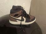 Air Jordan 1 mid Mocca, Ophalen, Overige kleuren, Nieuw, Sneakers of Gympen