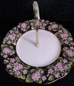 Presenteerschaaltje. ROYAL ALBERT. Provinciale flowers. May., Ophalen of Verzenden