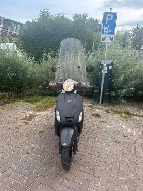 Killerbee VXL 2017 snorfiets, Fietsen en Brommers, Snorfietsen en Snorscooters, Gebruikt, Overige merken, Benzine, Ophalen of Verzenden