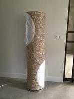 Staande lamp, Huis en Inrichting, Lampen | Vloerlampen, Ophalen of Verzenden, Hout, 150 tot 200 cm